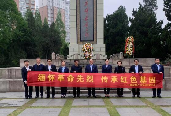 ���εز�������Ŀ��֧����չ���������Ӣ�� ���к�ɫ��������