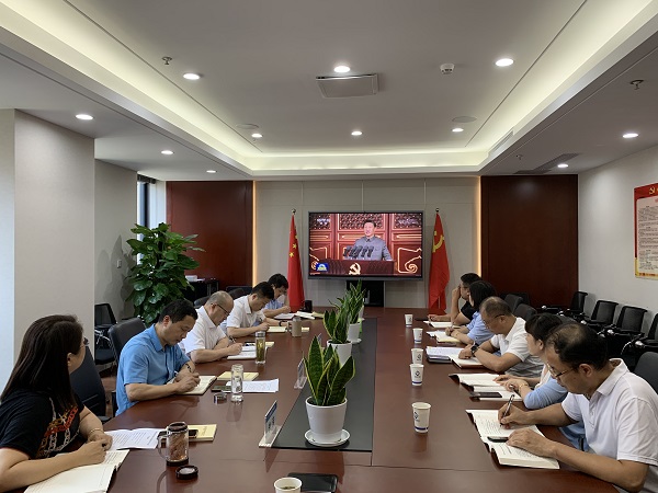 ���εز����ŵ�ί���۽��������鼯���������ϰ��ƽ����ǡ���һ����Ҫ����